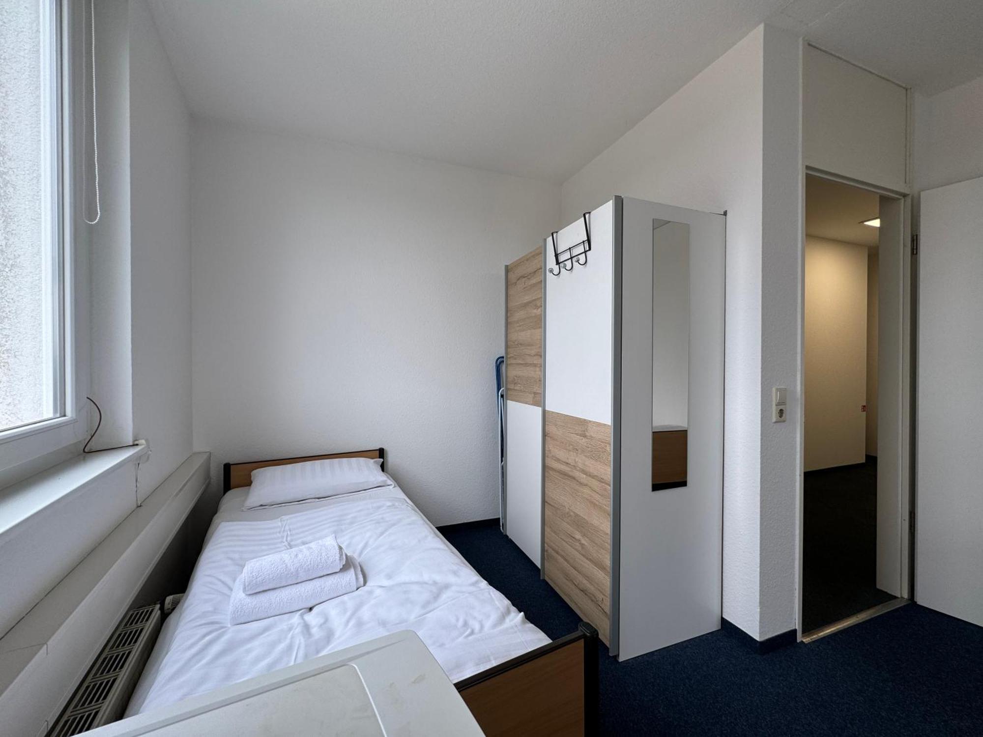 Thuja Apartments Karlsruhe-Neureut By Kurzzeit Extérieur photo