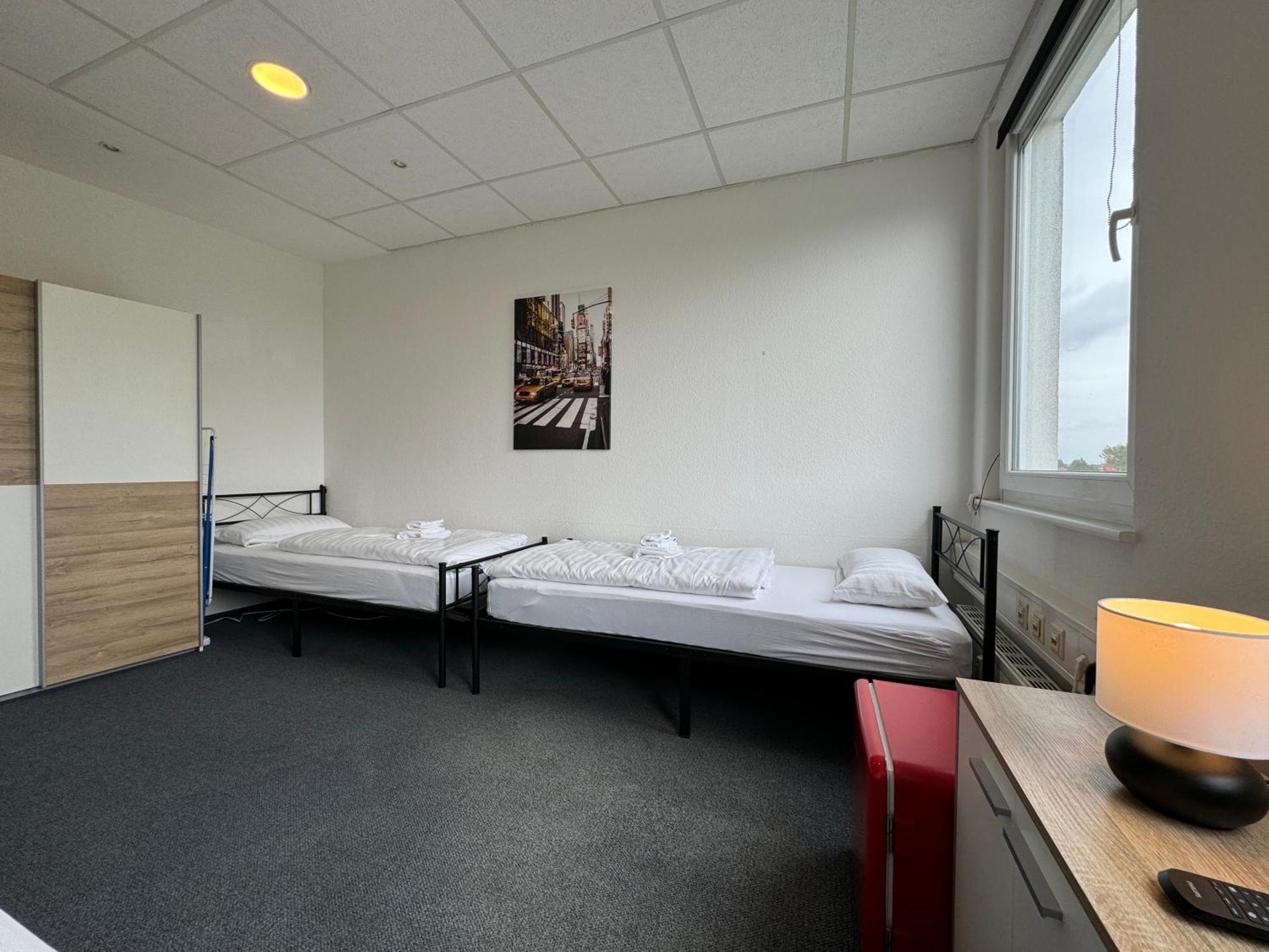 Thuja Apartments Karlsruhe-Neureut By Kurzzeit Extérieur photo