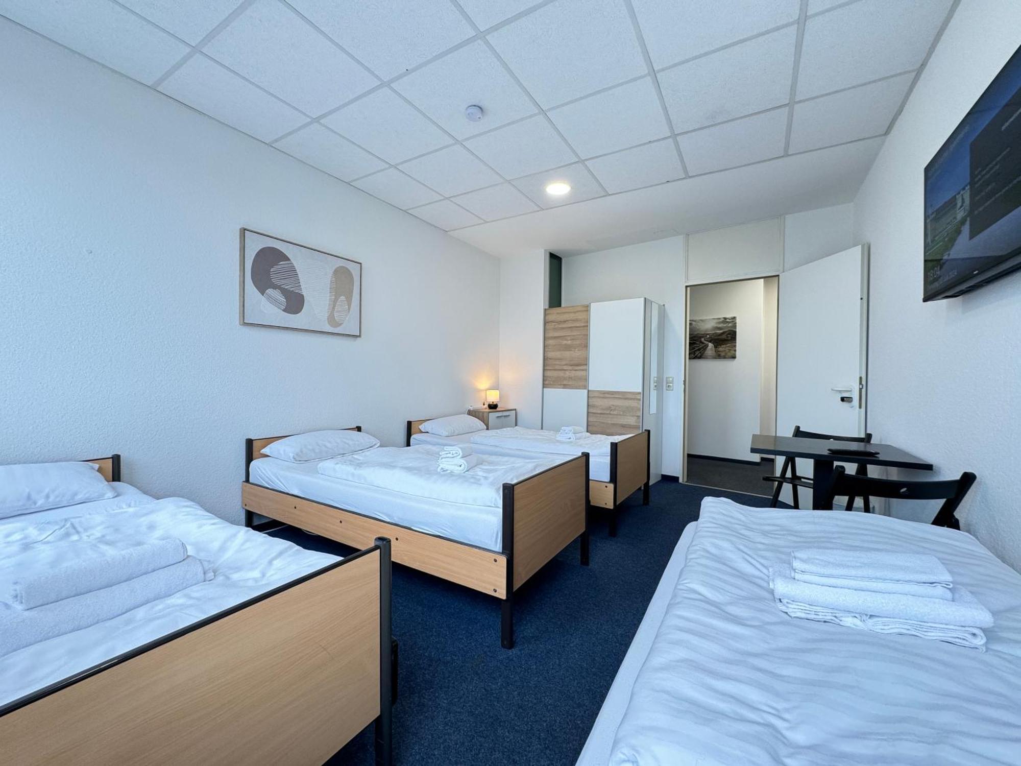 Thuja Apartments Karlsruhe-Neureut By Kurzzeit Extérieur photo