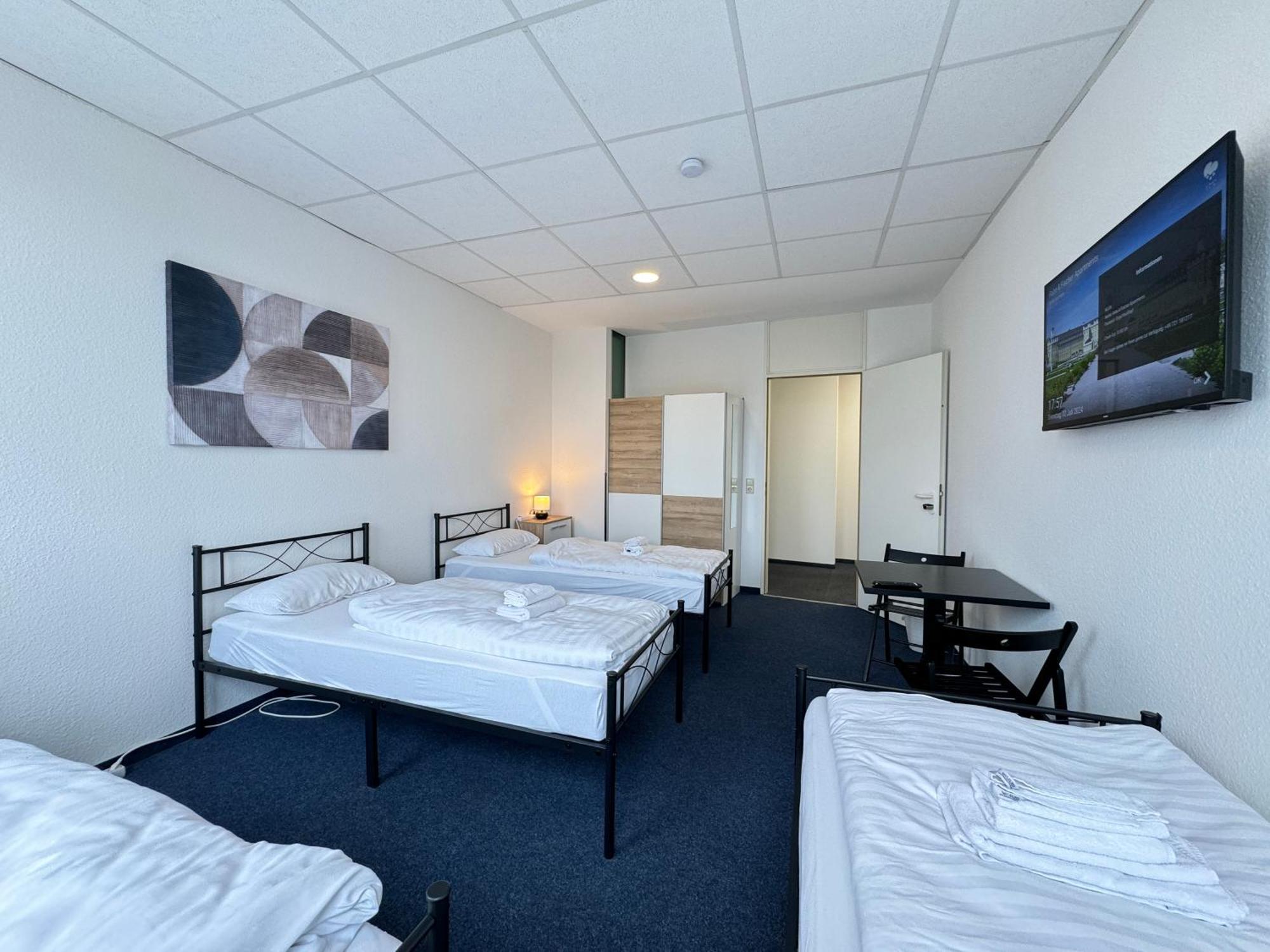Thuja Apartments Karlsruhe-Neureut By Kurzzeit Extérieur photo