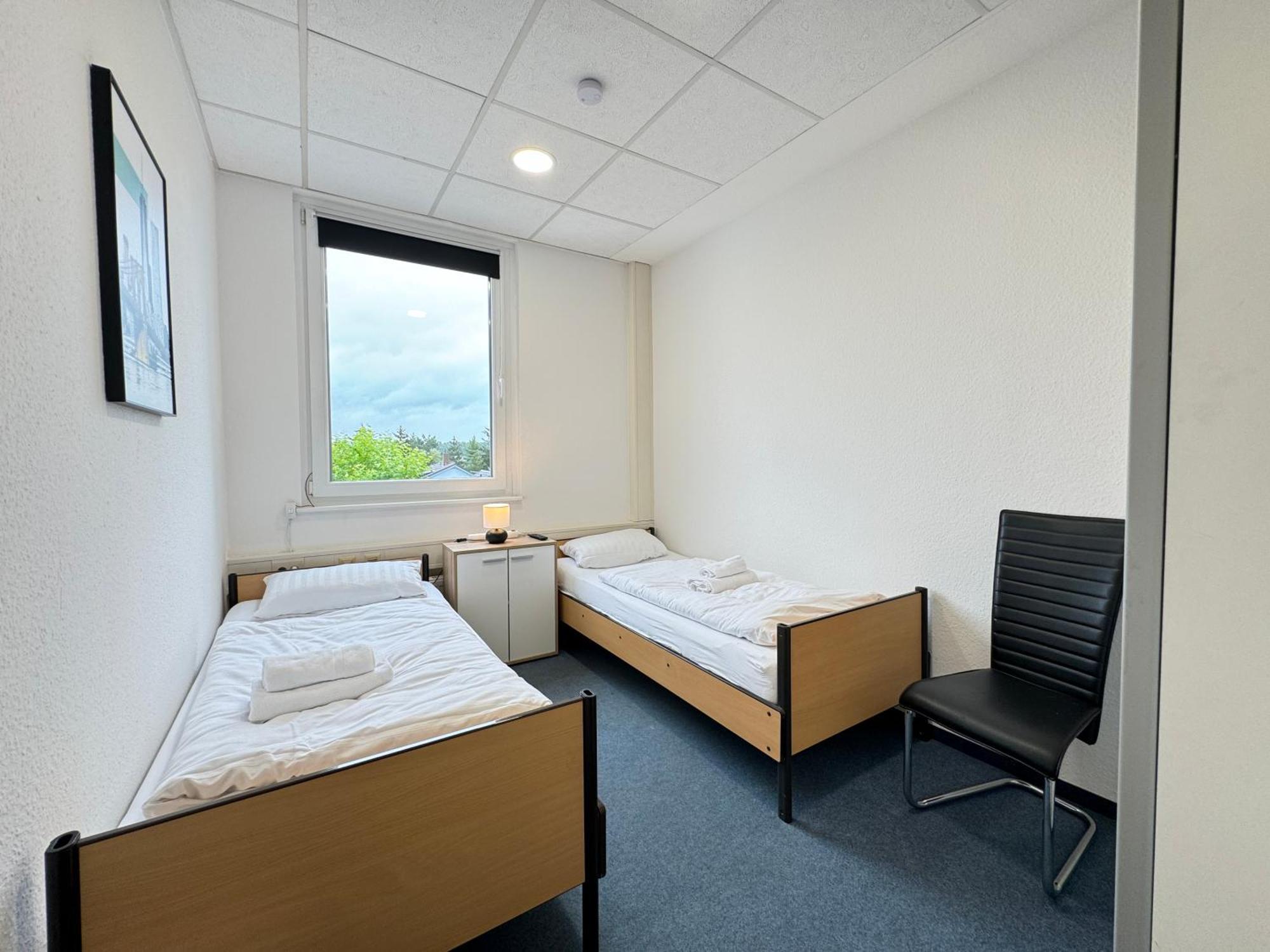 Thuja Apartments Karlsruhe-Neureut By Kurzzeit Extérieur photo