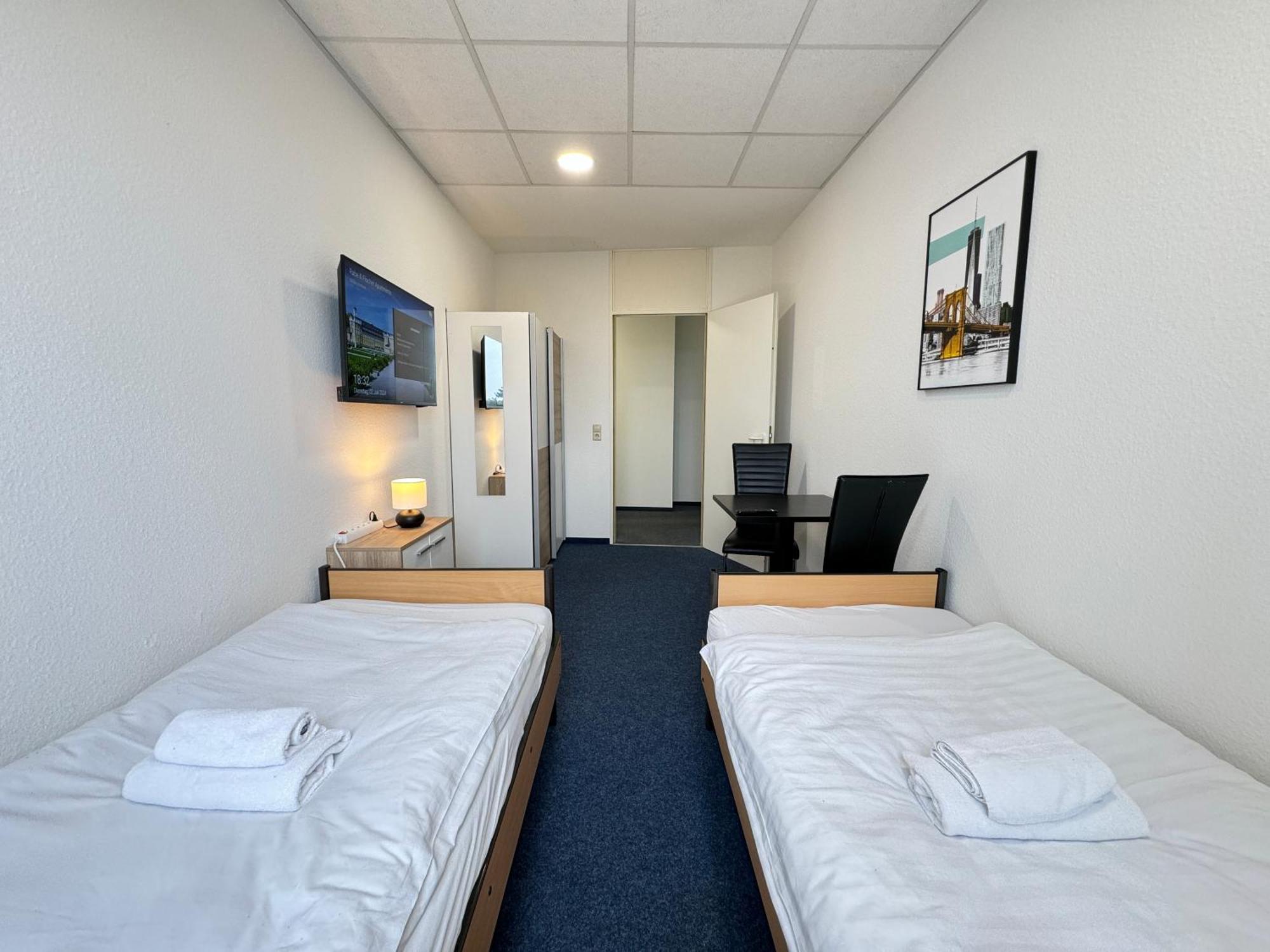Thuja Apartments Karlsruhe-Neureut By Kurzzeit Extérieur photo
